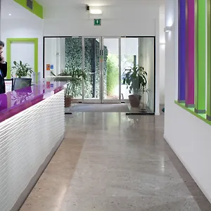 Palmanova 4* Milaan